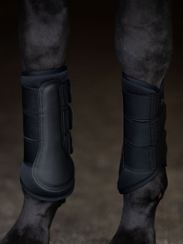 Classic Mesh Brushing Boots All Black vue 2