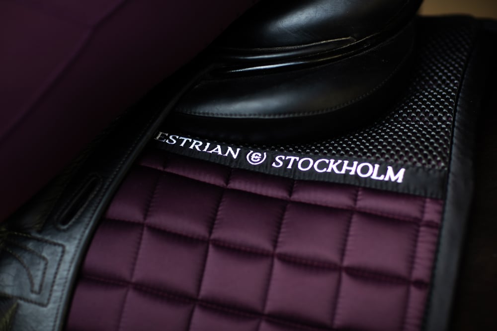 Dressage Saddle Pad Sportive Black Raven Cob vue 3