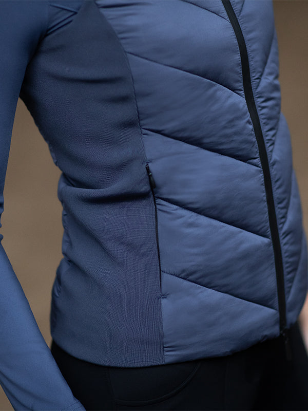 Versatile Vest Dark Venice vue 4