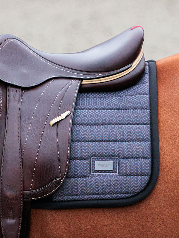 Jump Saddle Pad Air Mesh Dark Arcus Full