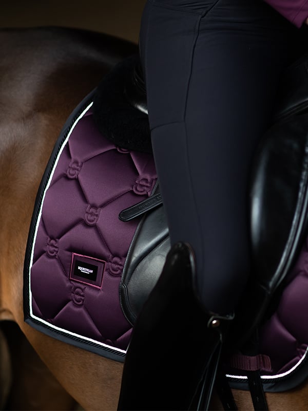 Dressage Saddle Pad Black Raven Full vue 3