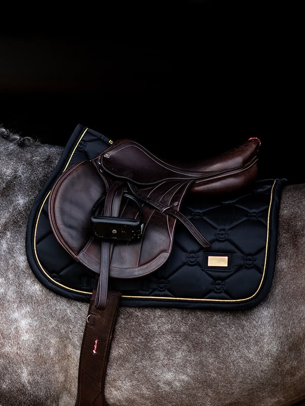 Jump Saddle Pad Black Gold Full